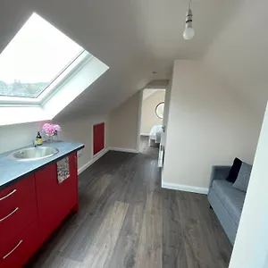  Apartment Shindilla Air